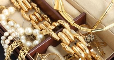 Грижи за златните бижута (част 1) - Носене и съхранение
