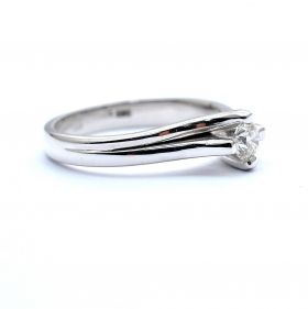 Годежен пръстен от бяло злато с диамант 0.27 ct
