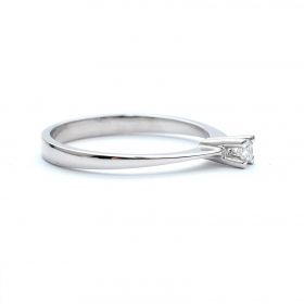 Годежен пръстен от бяло злато с диамант 0.12 ct