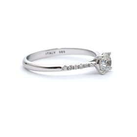 Годежен пръстен от бяло злато с диамант 0.59 ct