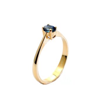 Yellow gold ring with sapphyre 0.45 ct