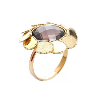 Yellow gold ring with smoky quartz