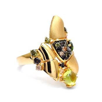 Yellow gold ring with smoky quartz, yellow topaz and peridote