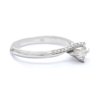 White gold engagement ring with diamond 0.28 ct