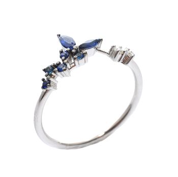 White gold ring with diamonds 0.88 ct and sapphyre 0.28 ct