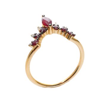 Yellow gold ring with diamonds 0.06 ct and ruby 0.72 ct