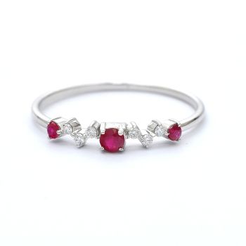 White gold ring with diamond 0.05 ct and ruby 0.15 ct