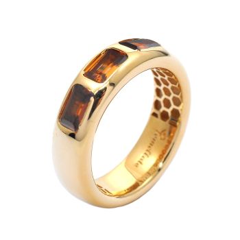 Yellow gold  ring with yellow topaz
