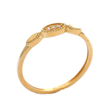 Yellow gold ring with zircons